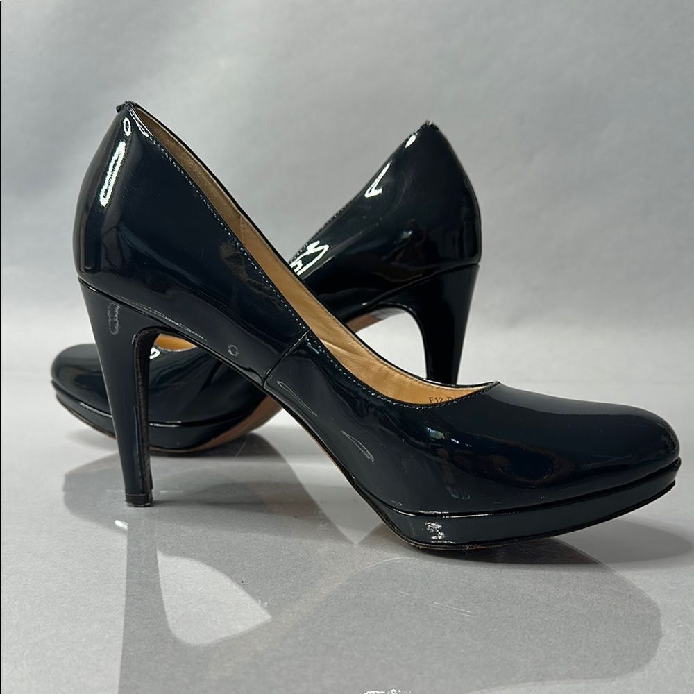 Cole Haan | Navy Blue | Patent Leather Pumps | Size 8.5 | Nike Air Sole (A-1525) - Picture 7 of 16